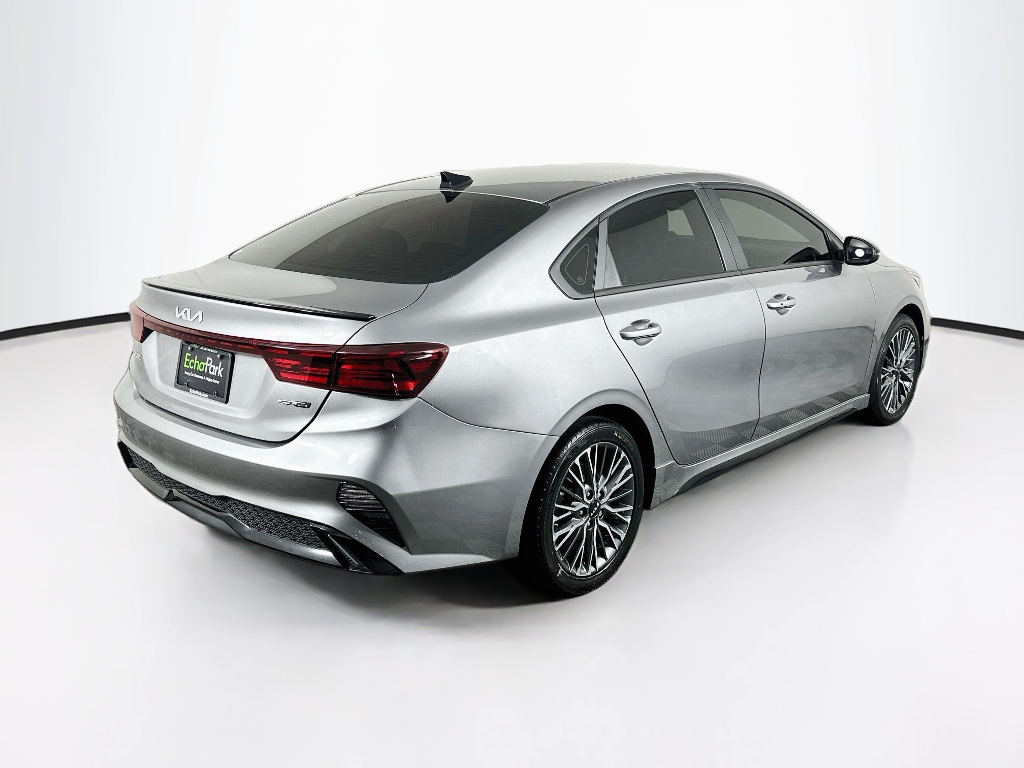 Used 2024 Kia Forte GT-Line FWD image 9