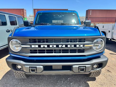 Used 2023 Ford Bronco Black Diamond image 2
