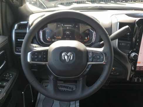 Used 2026 RAM 2500 Laramie AWD/4WD image 18