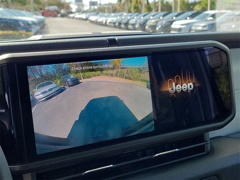 Used 2024 Jeep Wrangler Sport S image 24