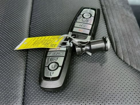 Used 2023 Ford F150 Raptor AWD/4WD image 22