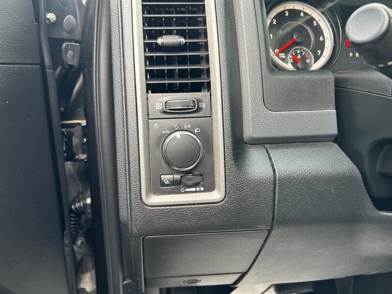 Used 2015 RAM 1500 Tradesman w/ Popular Equipment Group AWD/4WD image 10