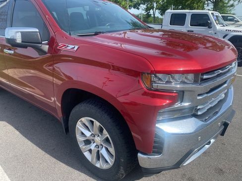 Used 2021 Chevrolet Silverado 1500 LTZ AWD/4WD image 4