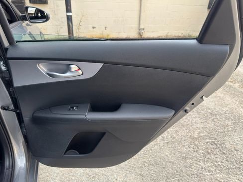 Used 2023 Kia Forte LXS w/ LXS Technology Package FWD image 36