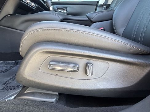 Certified 2026 Honda HR-V EX-L image 14