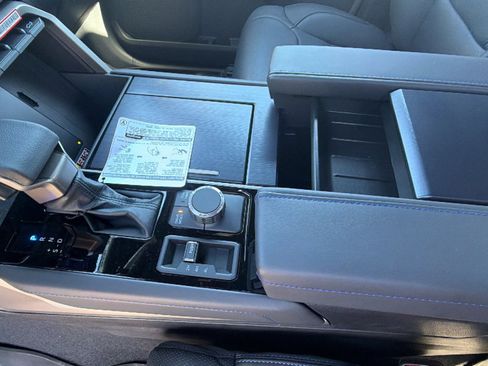 New 2026 Toyota Tundra Platinum AWD/4WD image 13