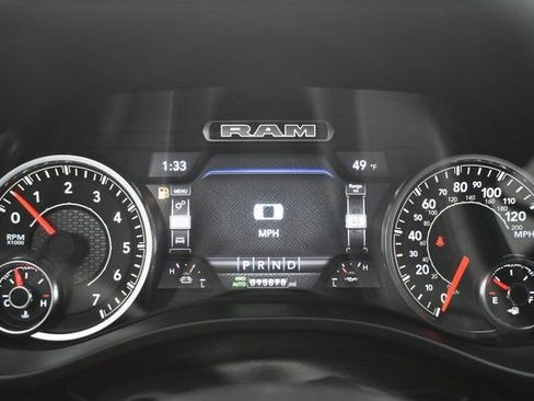 Used 2024 RAM 1500 Laramie image 19