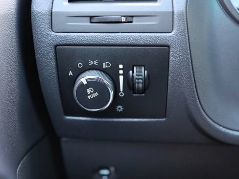 Used 2012 Dodge Challenger R/T Plus RWD image 27