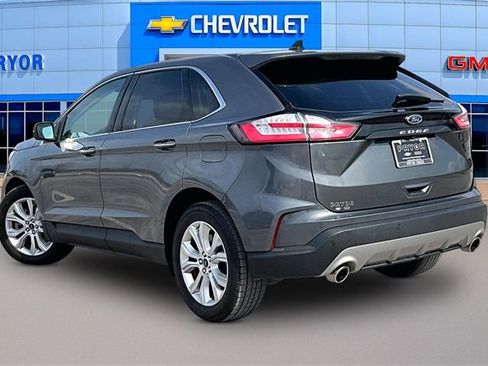 Used 2022 Ford Edge Titanium image 4