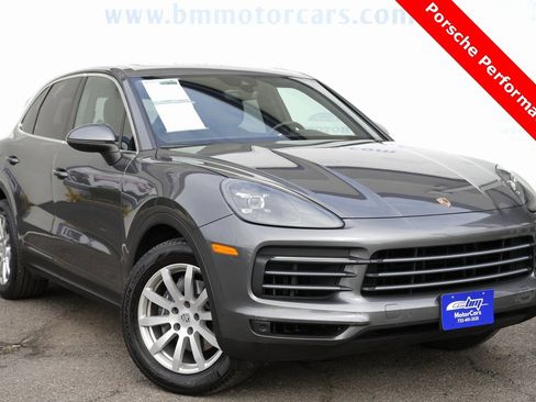 Used 2020 Porsche Cayenne image 1