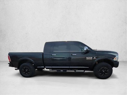 Used 2018 RAM 3500 Laramie Longhorn image 4