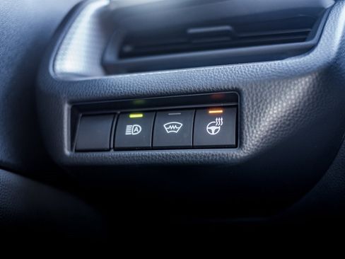 Used 2024 Toyota Prius XLE image 20