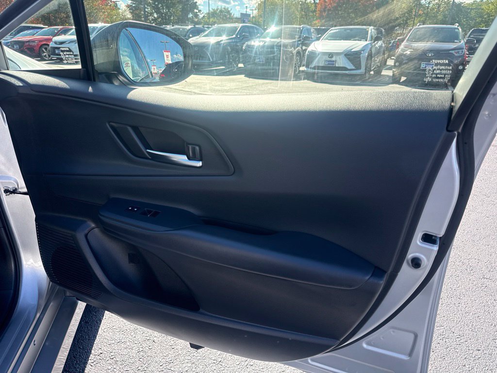 Used 2023 Toyota Prius Prime FWD image 22