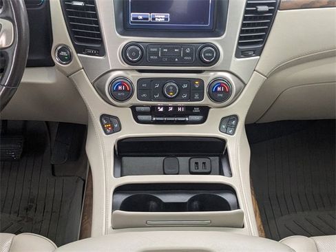 Used 2019 GMC Yukon Denali w/ Denali Ultimate Package image 18