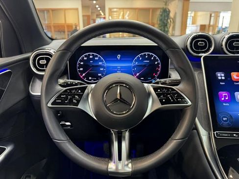 Certified 2025 Mercedes-Benz GLC 300 image 12