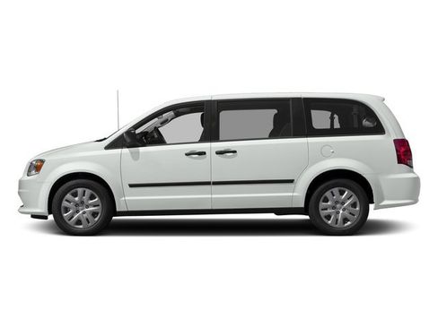 Used 2017 Dodge Grand Caravan SE FWD image 6