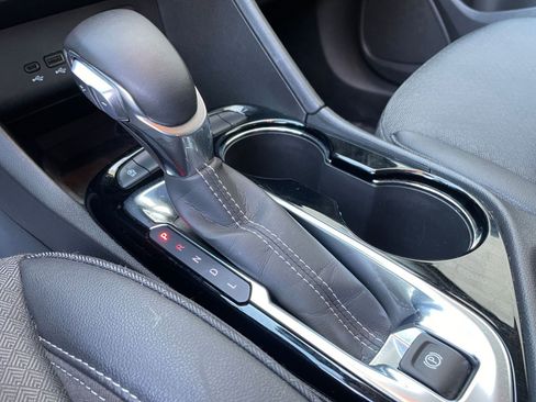 Used 2025 Buick Encore GX Preferred image 41