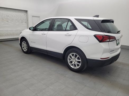 Used 2023 Chevrolet Equinox LS w/ Driver Confidence II Package image 3