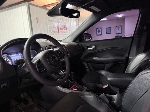 Used 2021 Jeep Compass Latitude FWD image 8
