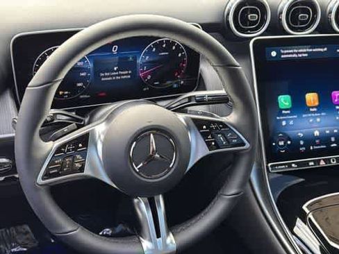 Used 2026 Mercedes-Benz GLC 300 4MATIC image 26