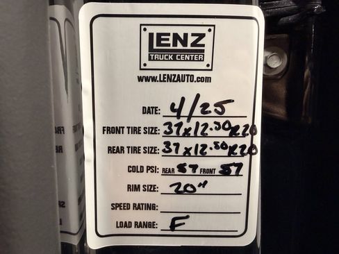 Used 2022 Chevrolet Silverado 2500 High Country w/ Z71 Off-Road Package image 39