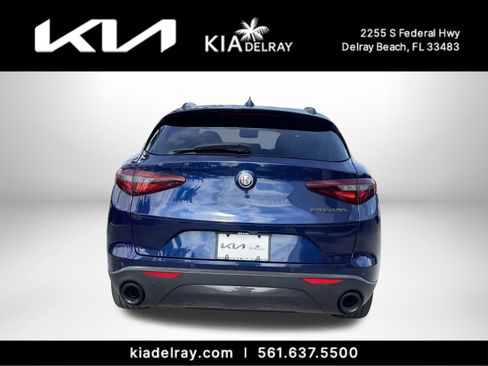 Used 2019 Alfa Romeo Stelvio w/ Nero Edizione image 4