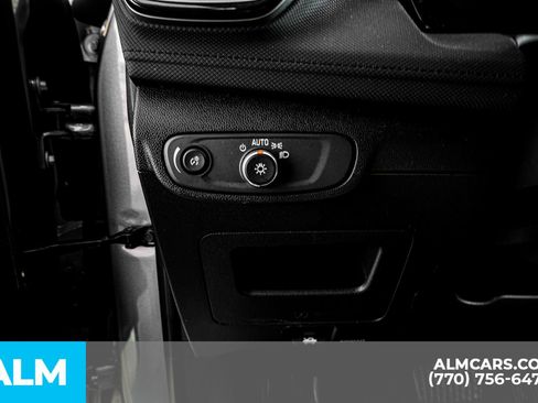 Used 2025 Chevrolet TrailBlazer LT image 37