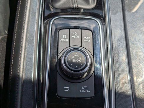 Used 2023 Nissan Armada SL w/ Midnight Edition Package image 26