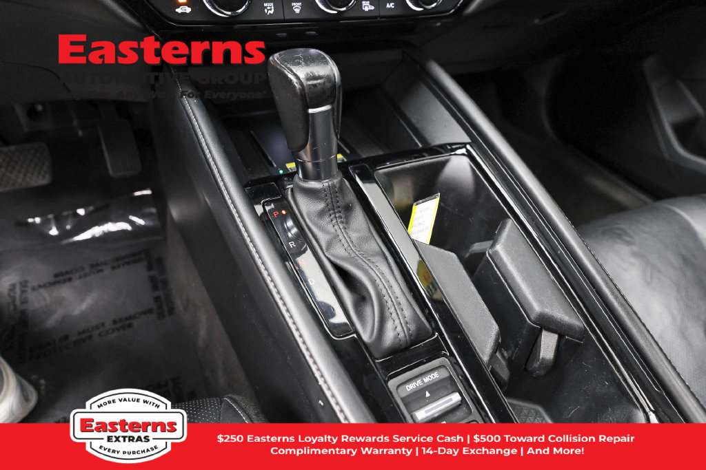 Used 2023 Honda Accord Touring image 14