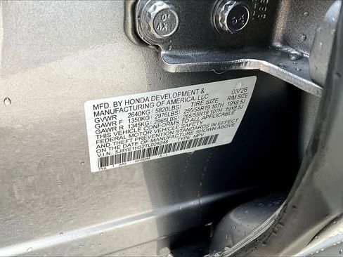 New 2026 Acura MDX SH-AWD image 21