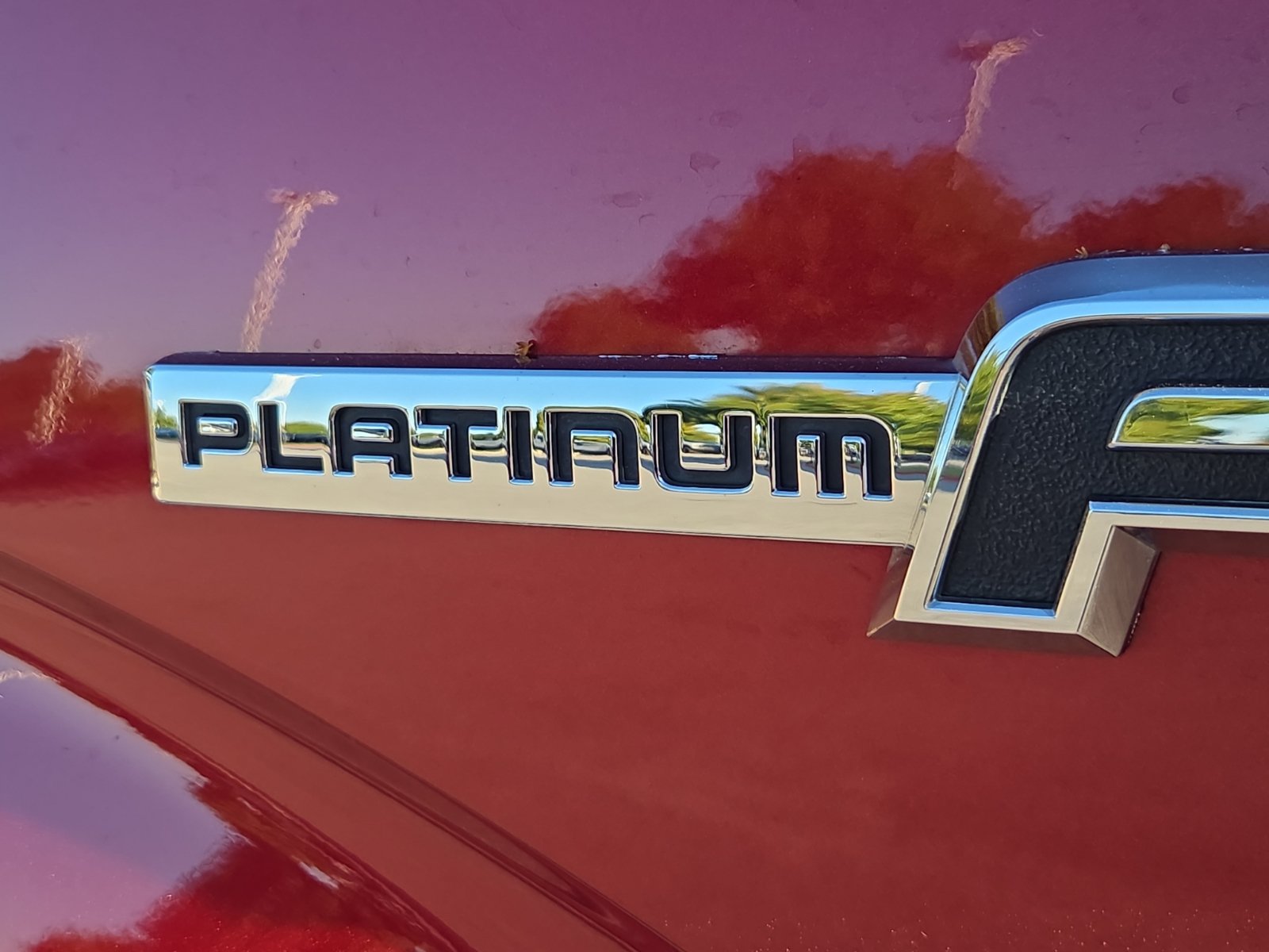Used 2014 Ford F150 Platinum RWD image 9