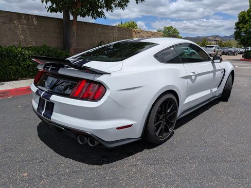Used 2020 Ford Mustang Shelby GT350 w/ Technology Package RWD image 7