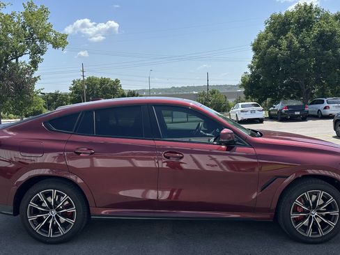 Used 2027 BMW X6 xDrive40i w/ Premium Package AWD/4WD image 11