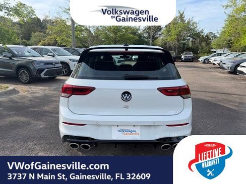 Used 2022 Volkswagen Golf R image 5