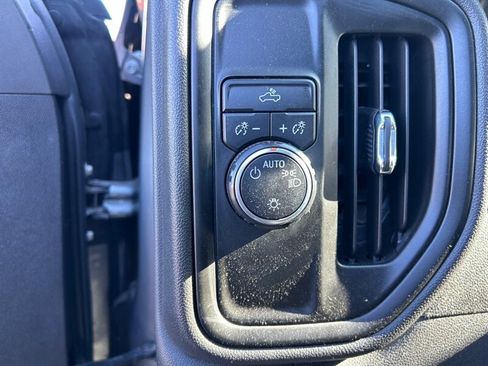 Used 2020 Chevrolet Silverado 1500 Custom w/ Custom Value Package RWD image 22
