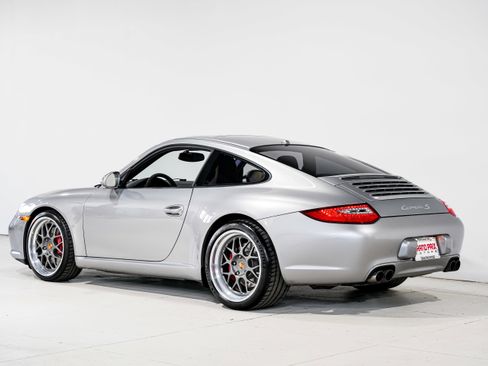 Used 2009 Porsche 911 Carrera S image 8