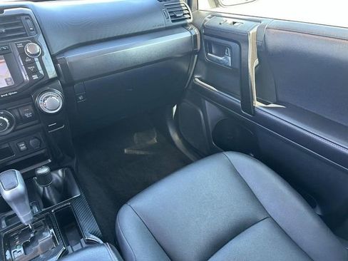 Used 2019 Toyota 4Runner TRD Off-Road Premium image 16