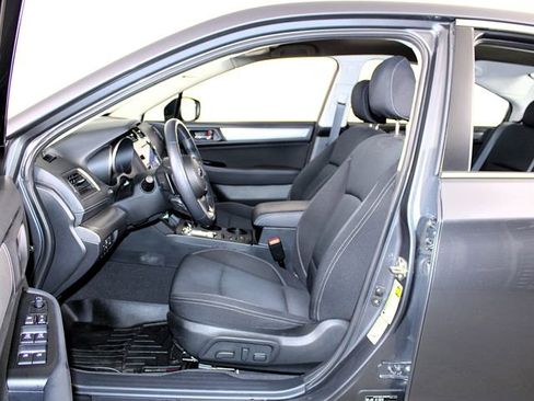 Used 2019 Subaru Legacy 2.5i Premium image 5