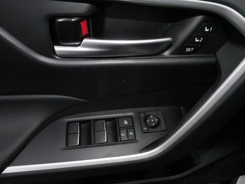 Certified 2025 Toyota RAV4 XLE Premium image 19