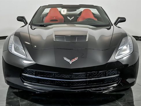 Used 2016 Chevrolet Corvette Stingray Convertible w/ 2LT Preferred Equipment Group RWD image 4