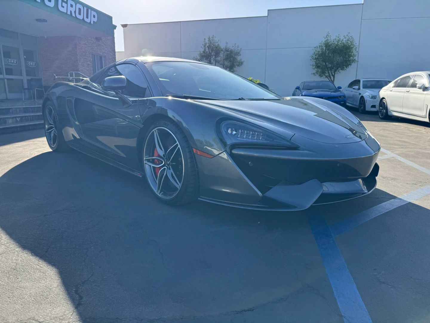 Used 2019 McLaren 570S Spider RWD image 3