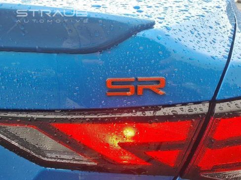 Used 2025 Nissan Sentra SR w/ SR Premium Package FWD image 14
