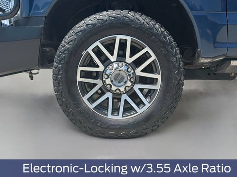 Used 2019 Ford F250 Lariat w/ Lariat Ultimate Package AWD/4WD image 37