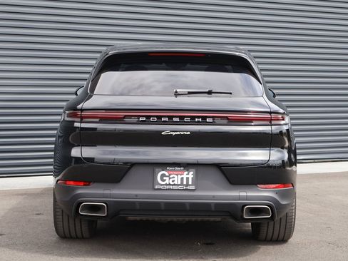Certified 2025 Porsche Cayenne E-Hybrid AWD/4WD image 11