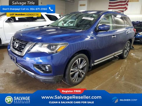 Used 2017 Nissan Pathfinder Platinum w/ Family Entertainment Package AWD/4WD image 1