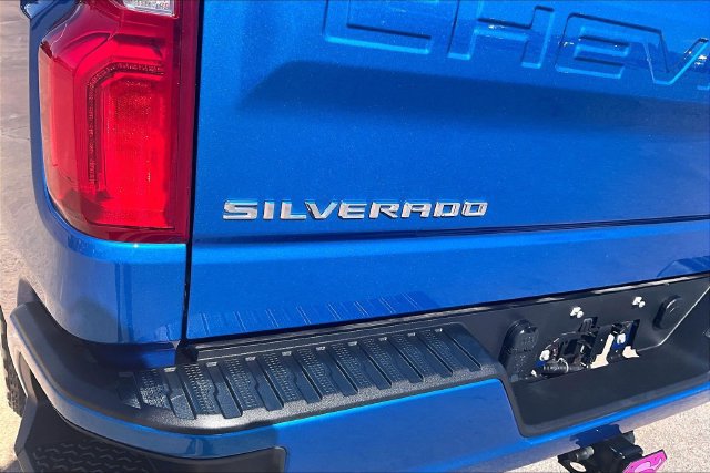 Used 2024 Chevrolet Silverado 1500 RST w/ Convenience Package II AWD/4WD image 34