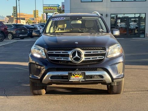 Used 2017 Mercedes-Benz GLS 450 4MATIC image 2