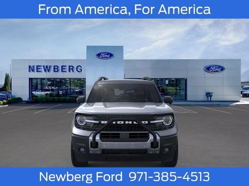 New 2026 Ford Bronco Sport Outer Banks w/ Sasquatch Outer Banks Package AWD/4WD image 2