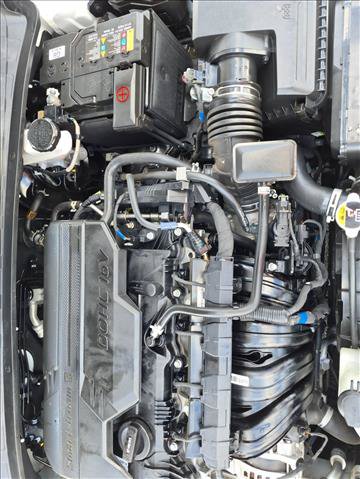 Used 2024 Hyundai Elantra SEL FWD image 22