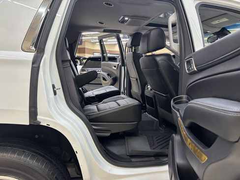Used 2017 GMC Yukon Denali w/ Open Road Package AWD/4WD image 21